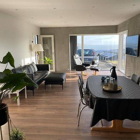 Modern Apartment With City & Oceanside View Tórshavn Exterior foto