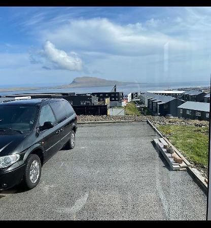 Modern Apartment With City & Oceanside View Tórshavn Exterior foto