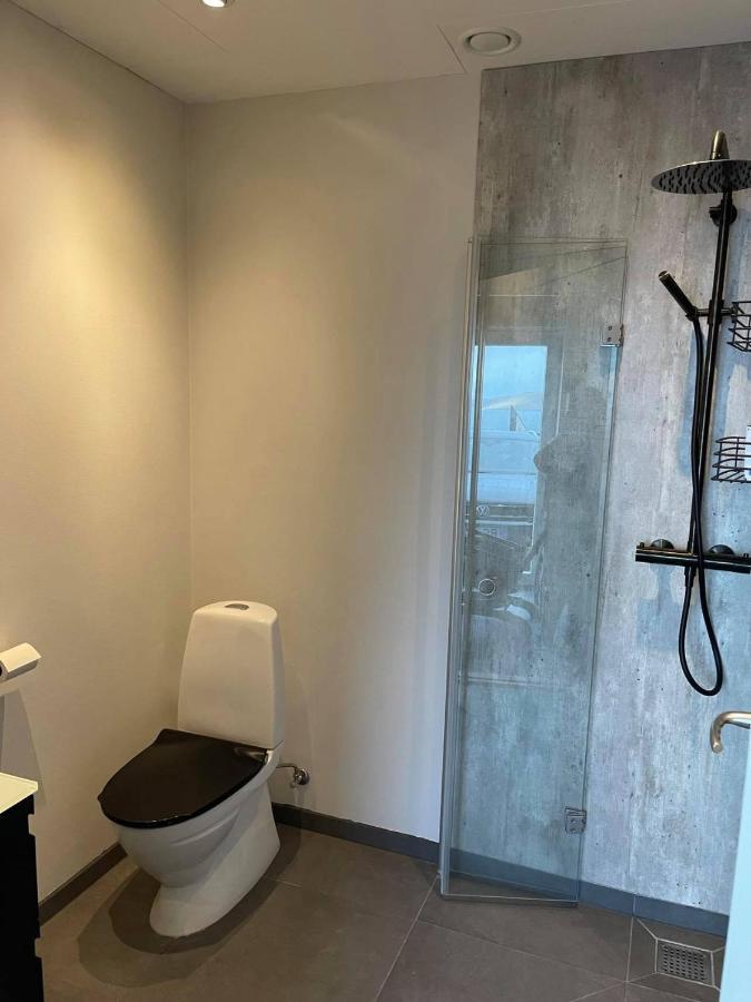 Modern Apartment With City & Oceanside View Tórshavn Exterior foto
